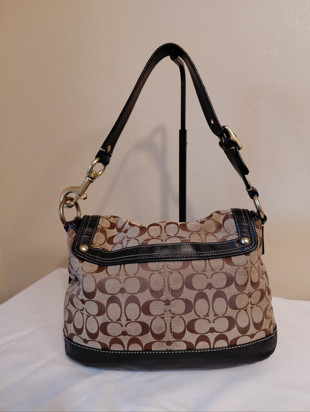 Coach Legacy Ali Signature Turnlock Shoulder Bag With COA - Picture 2 of 15